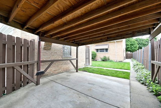 1620 N 73rd Court, Elmwood Park, IL 60707