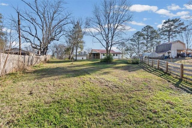 18 FARMER NW Road, Cartersville, GA 30120