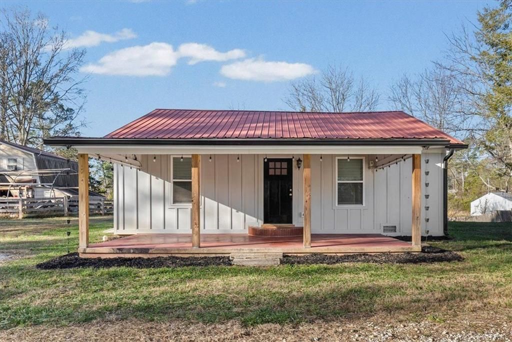 18 FARMER NW Road, Cartersville, GA 30120