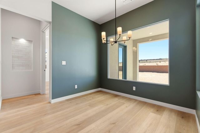 1616 Pine Road NE, Rio Rancho, NM 87144