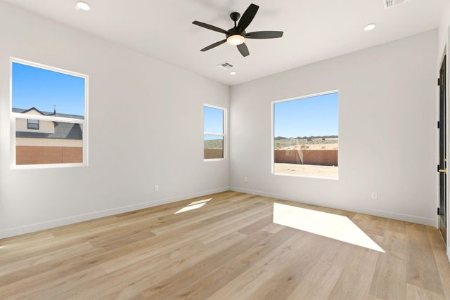 1616 Pine Road NE, Rio Rancho, NM 87144