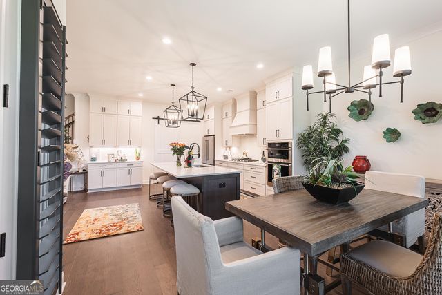 1255 Lakeside Overlook, Canton, GA 30114