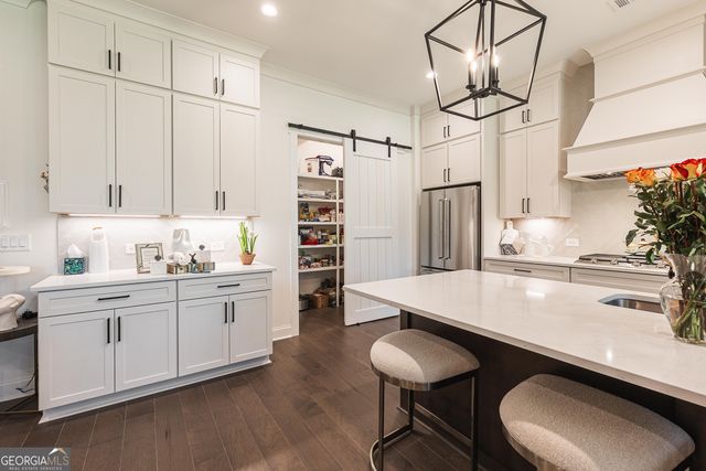 1255 Lakeside Overlook, Canton, GA 30114