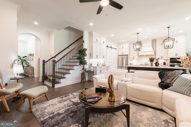 1255 Lakeside Overlook, Canton, GA 30114