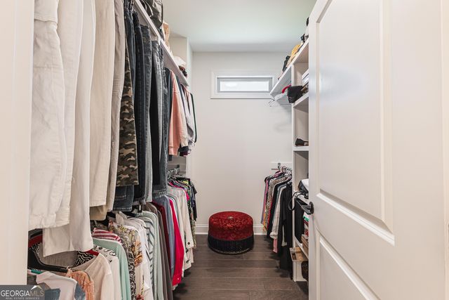 1255 Lakeside Overlook, Canton, GA 30114