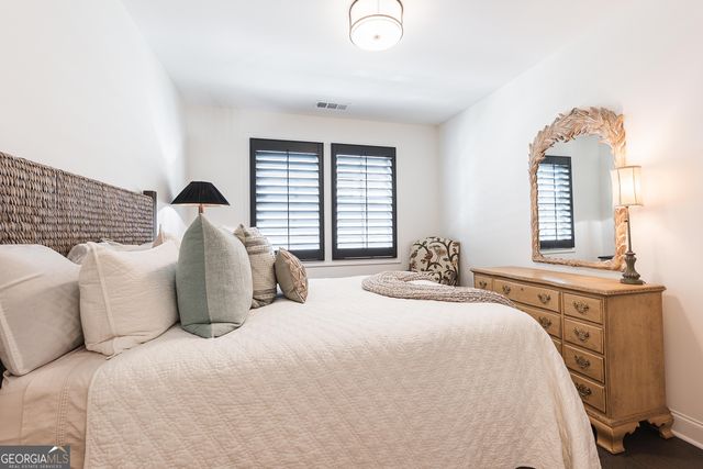 1255 Lakeside Overlook, Canton, GA 30114