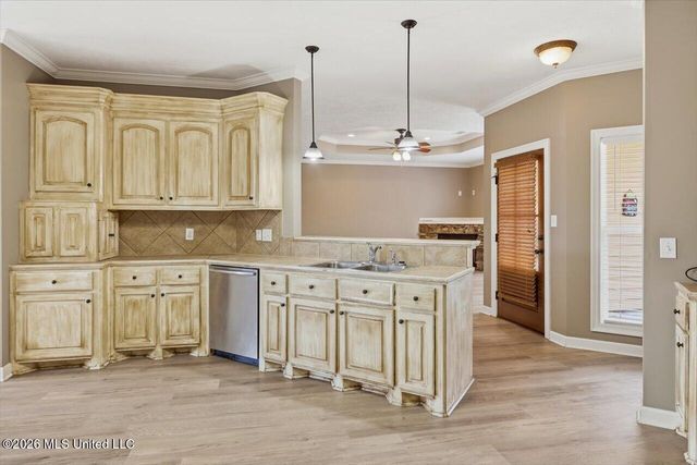 148 Oakleigh Drive, Clinton, MS 39056