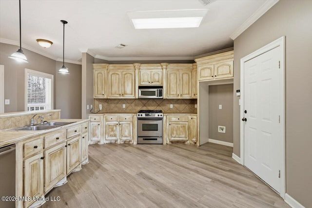 148 Oakleigh Drive, Clinton, MS 39056