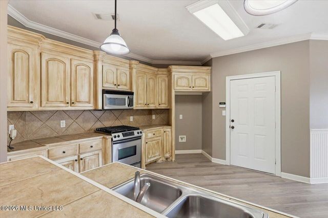 148 Oakleigh Drive, Clinton, MS 39056