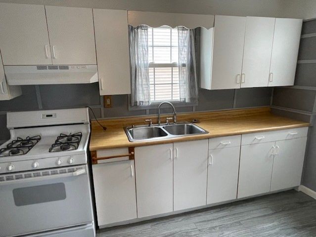 718 W 3RD Street, Erie, PA 16507