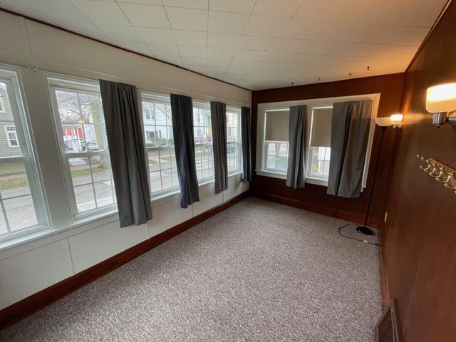 718 W 3RD Street, Erie, PA 16507