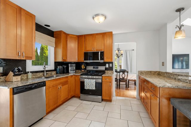 15581 Frances Lane, Orland Park, IL 60462