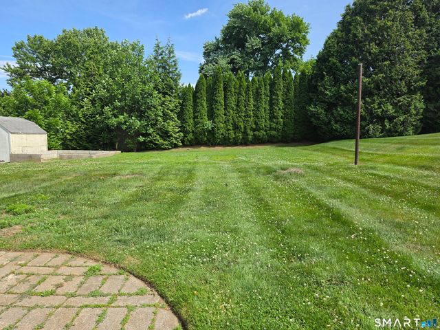 68 Geissler Drive, Shelton, CT 06484