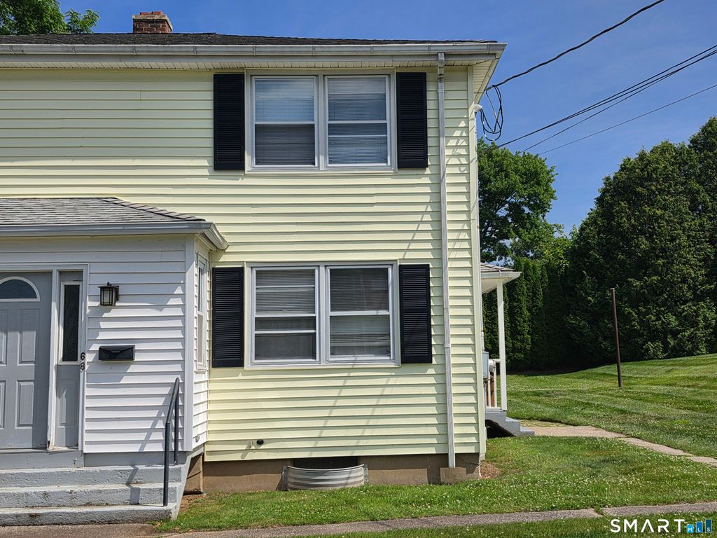 68 Geissler Drive, Shelton, CT 06484