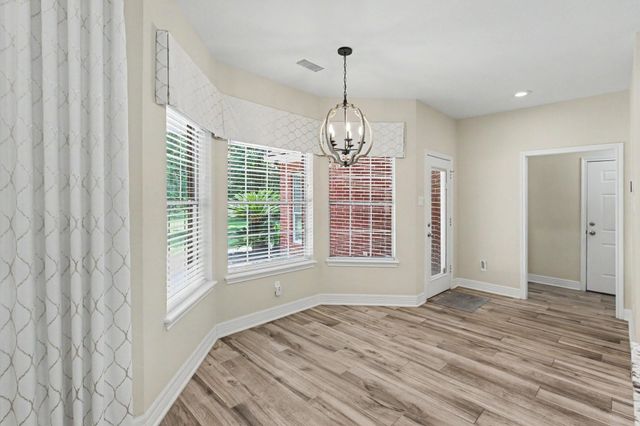 8911 Diamante Drive, Magnolia, TX 77354
