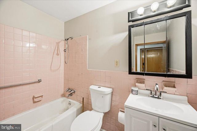 602 S RALEIGH ST, Martinsburg, WV 25401