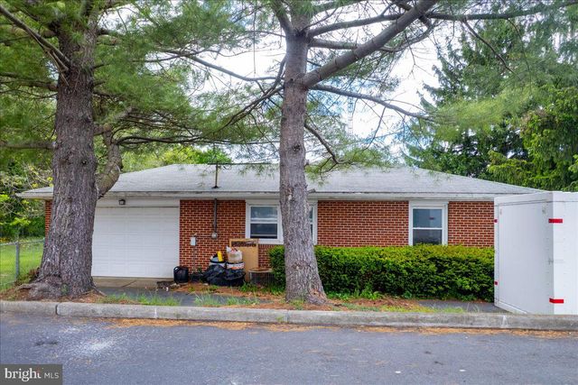 602 S RALEIGH ST, Martinsburg, WV 25401