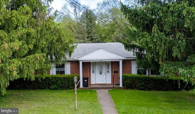 602 S RALEIGH ST, Martinsburg, WV 25401