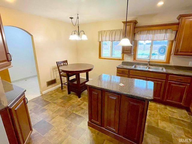 2706 Berkey Avenue, Goshen, IN 46526