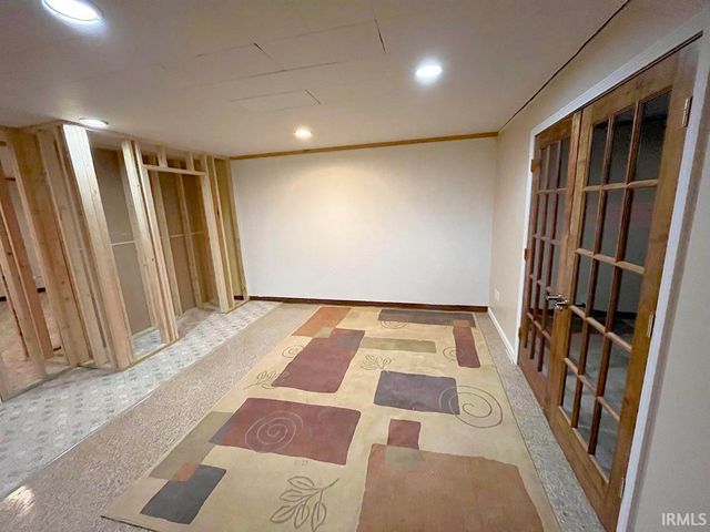 2706 Berkey Avenue, Goshen, IN 46526