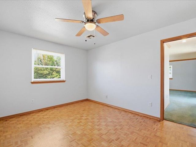 8212 NW 33rd Street, Bethany, OK 73008