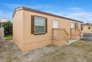 1719 W Olive # 33, Fresno, CA 93728