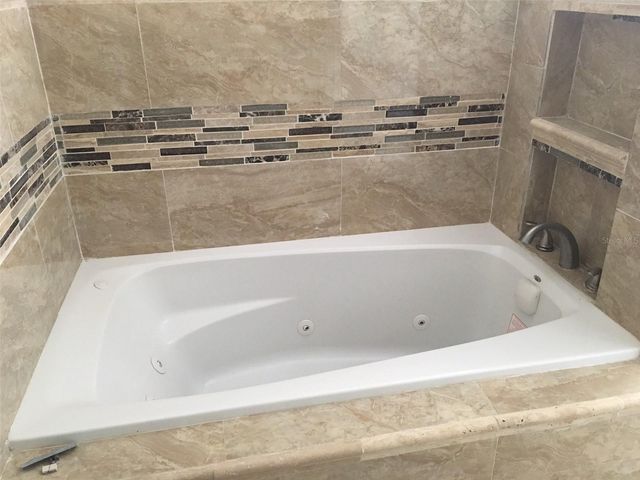 804 E ORCHID AVENUE, Tampa, FL 33612