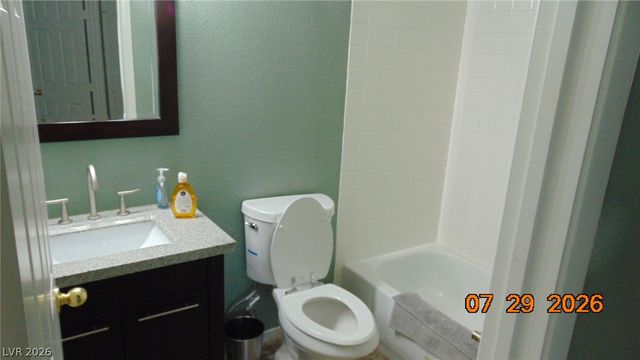 10071 Tanner Rapids Court, Las Vegas, NV 89148