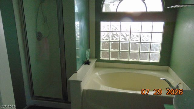 10071 Tanner Rapids Court, Las Vegas, NV 89148
