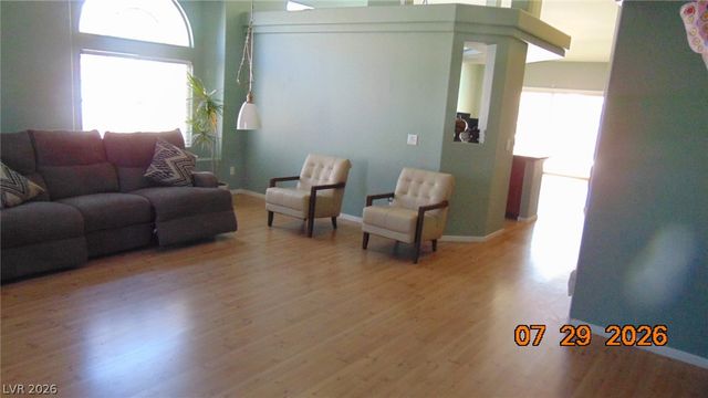 10071 Tanner Rapids Court, Las Vegas, NV 89148