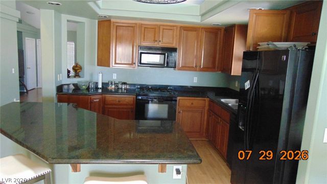 10071 Tanner Rapids Court, Las Vegas, NV 89148
