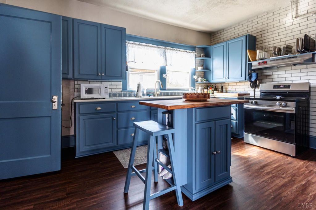 Image 14 of property listing at 172 Pecan Street, Pamplin, VA 23958