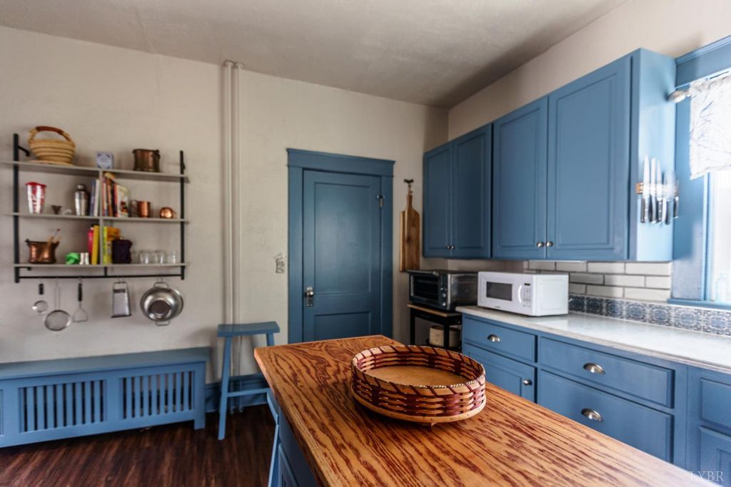 Image 16 of property listing at 172 Pecan Street, Pamplin, VA 23958