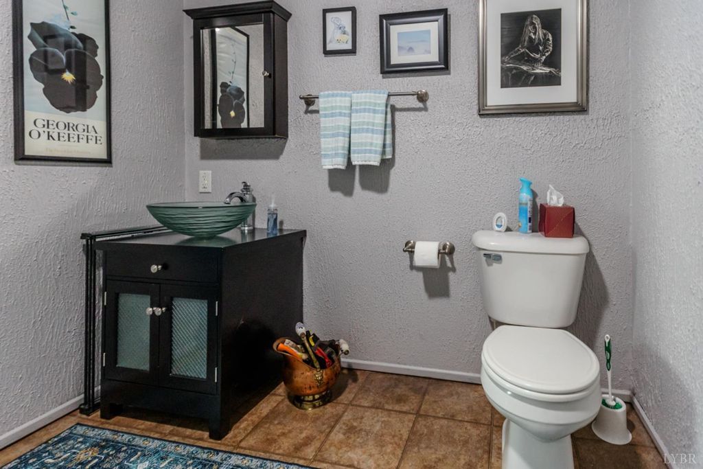 Image 19 of property listing at 172 Pecan Street, Pamplin, VA 23958