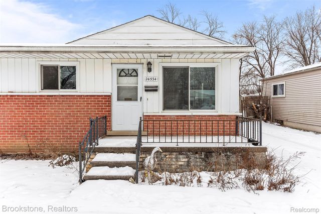 24534 Columbus Avenue, Warren, MI 48089