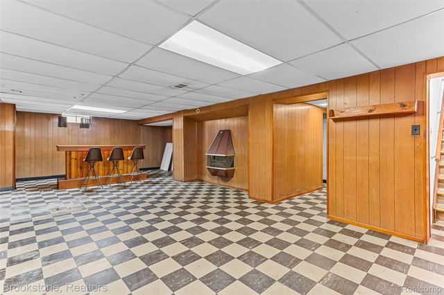 24534 Columbus Avenue, Warren, MI 48089