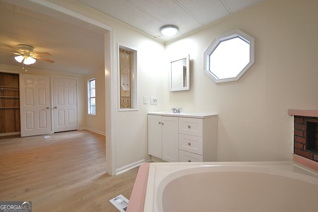 729 Harness Court, Lithonia, GA 30058