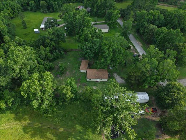 787 County Road 154, Liberty, TX 77575