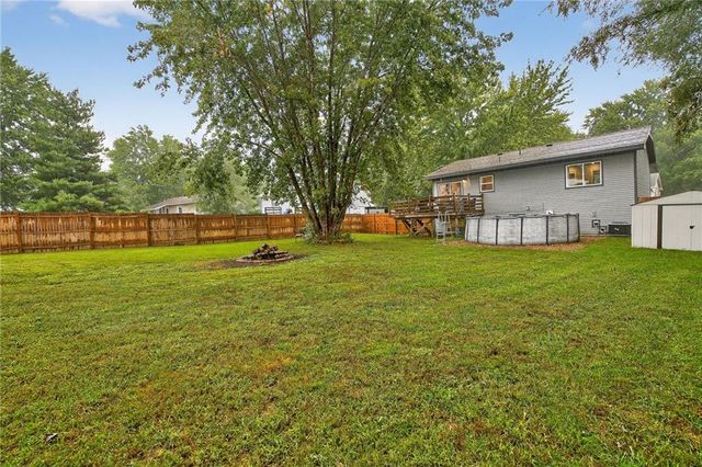 2908 Robin Lane, Sedalia, MO 65301