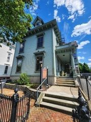 390 Broadway Avenue, Providence, RI 02909