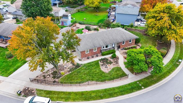 7225 SW Marian RD, Topeka, KS 66614