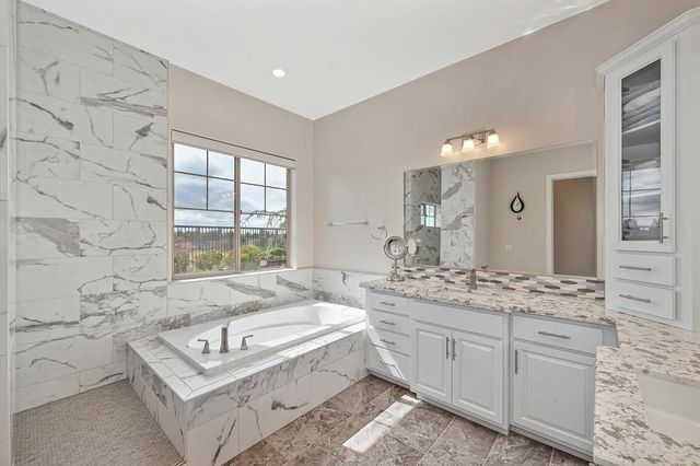 968 Dusty Stone Loop, Rocklin, CA 95765