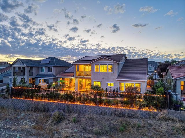 968 Dusty Stone Loop, Rocklin, CA 95765
