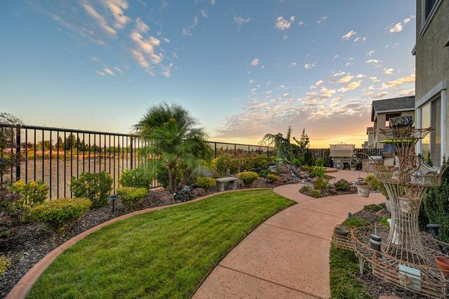 968 Dusty Stone Loop, Rocklin, CA 95765
