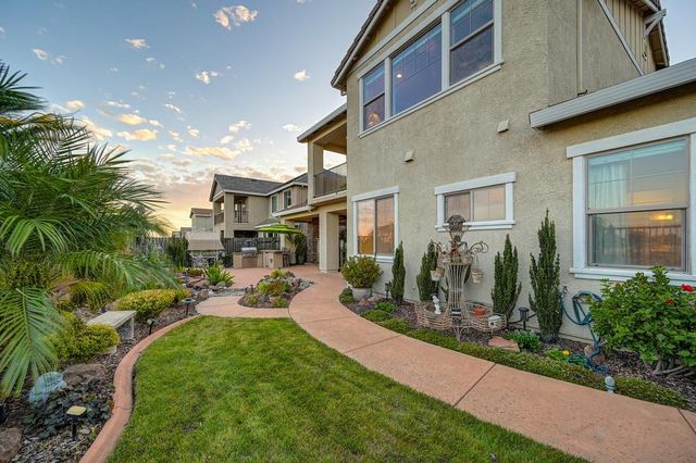 968 Dusty Stone Loop, Rocklin, CA 95765