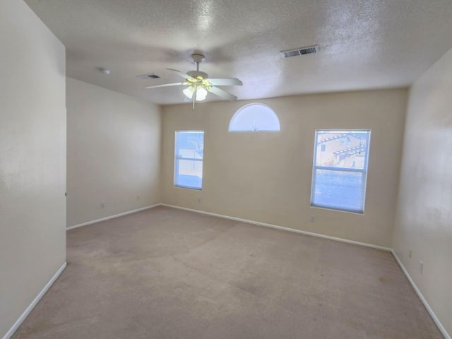 5005 Starfire Place NW, Albuquerque, NM 87120