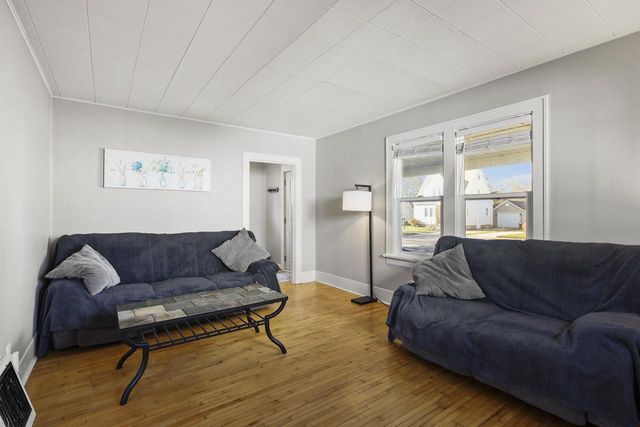 115 Cleveland Street, Beaver Dam, WI 53916