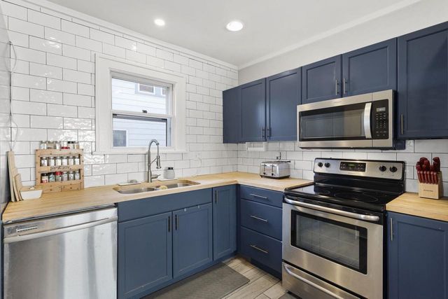 115 Cleveland Street, Beaver Dam, WI 53916