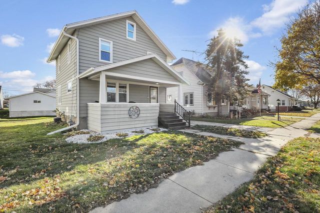 115 Cleveland Street, Beaver Dam, WI 53916