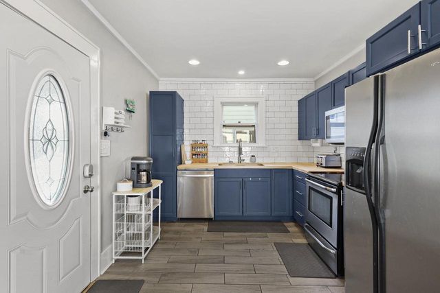 115 Cleveland Street, Beaver Dam, WI 53916